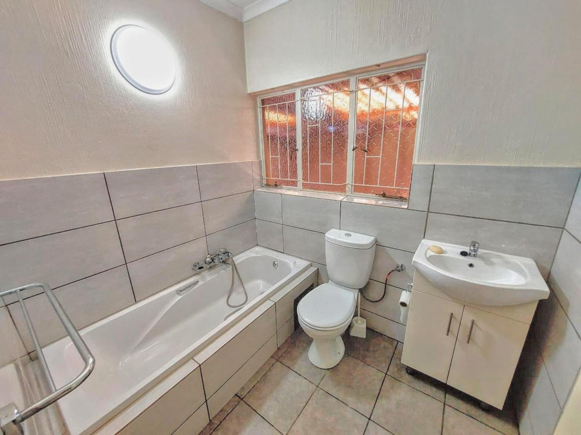  of property in Sinoville