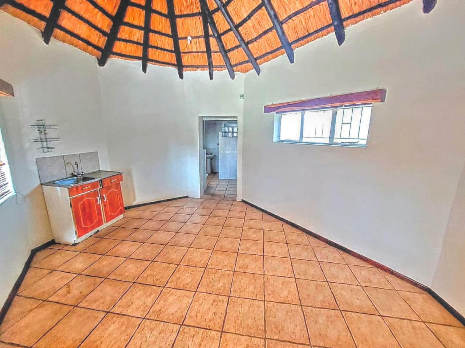  of property in Sinoville