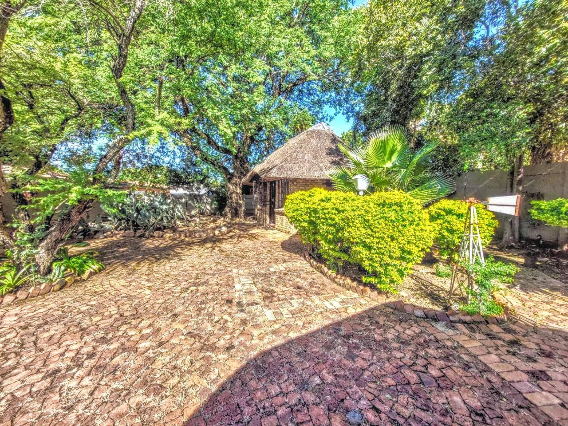  of property in Sinoville