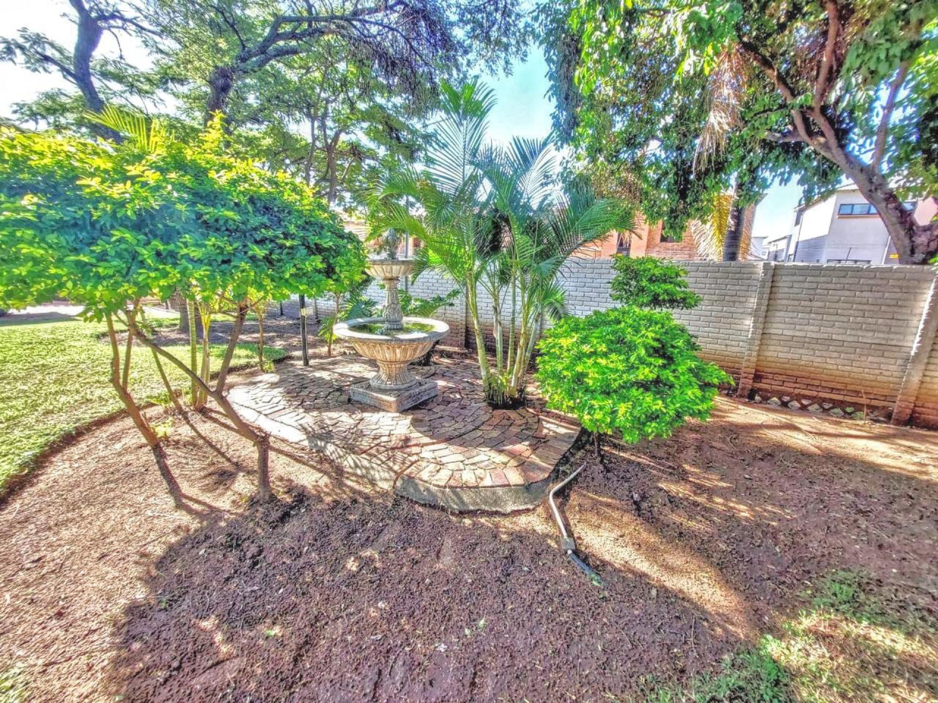  of property in Sinoville