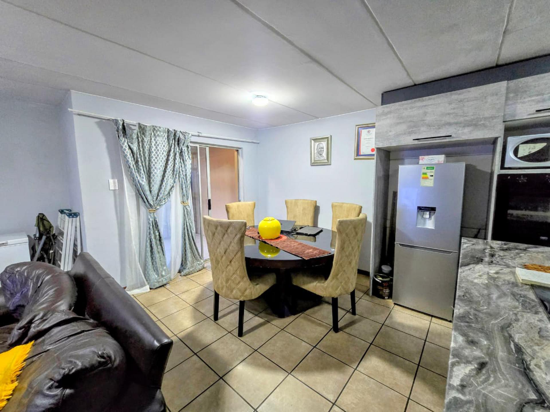  of property in Annlin