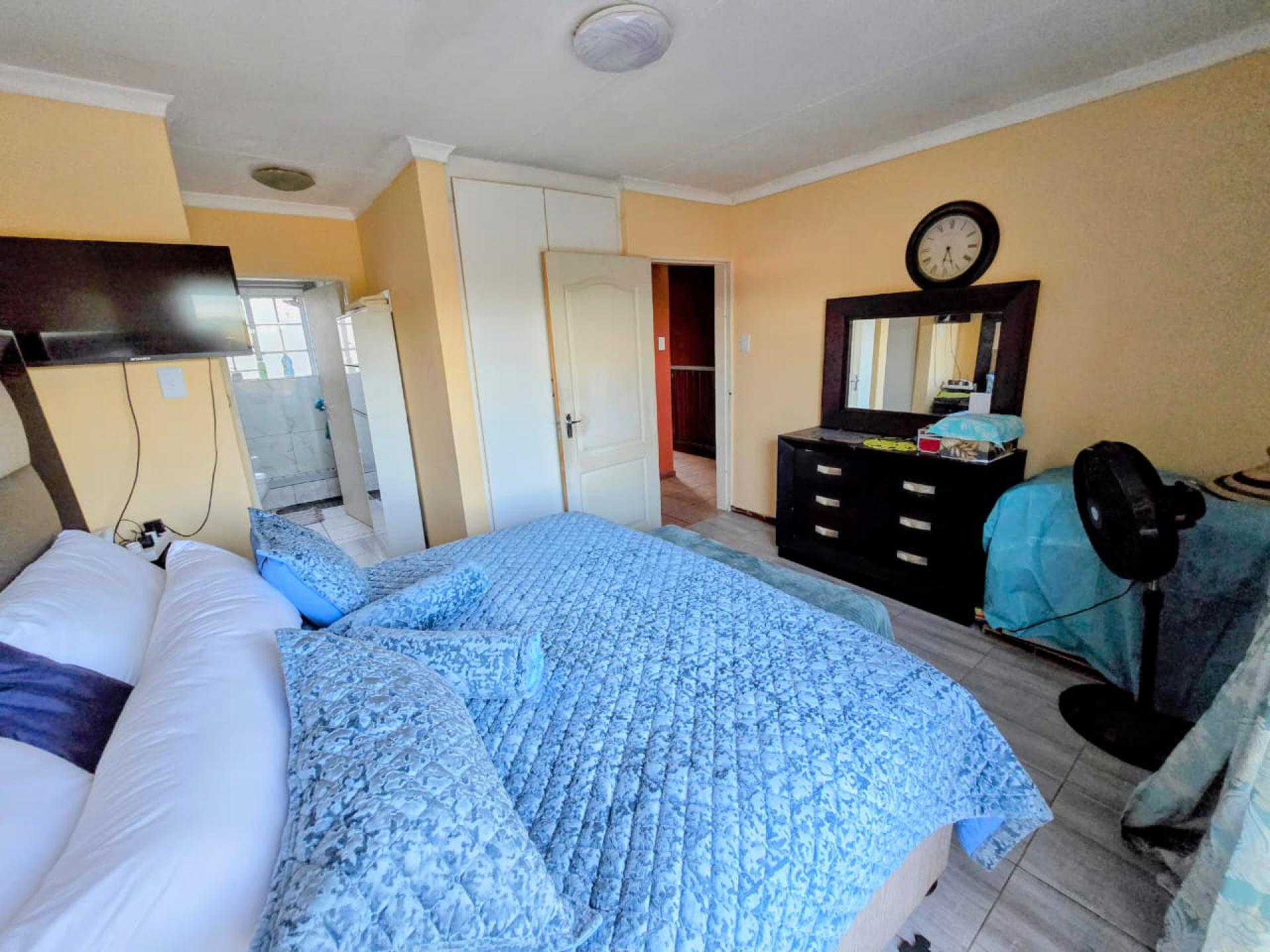  of property in Annlin