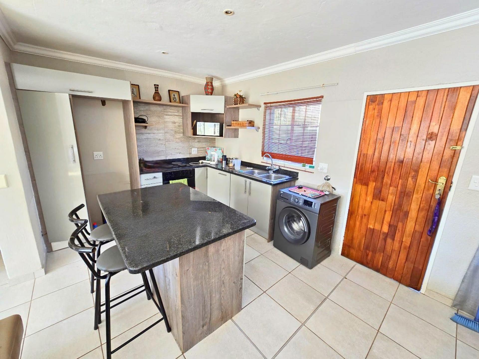  of property in Annlin