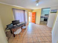  of property in Magalieskruin