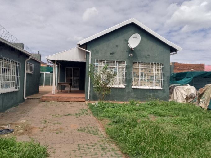 House for Sale For Sale in Regents Park - MR709682