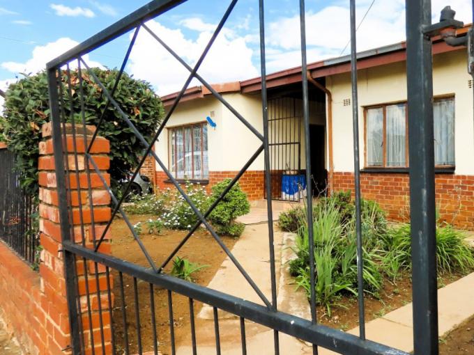 4 Bedroom House for Sale For Sale in Eersterust - MR709684