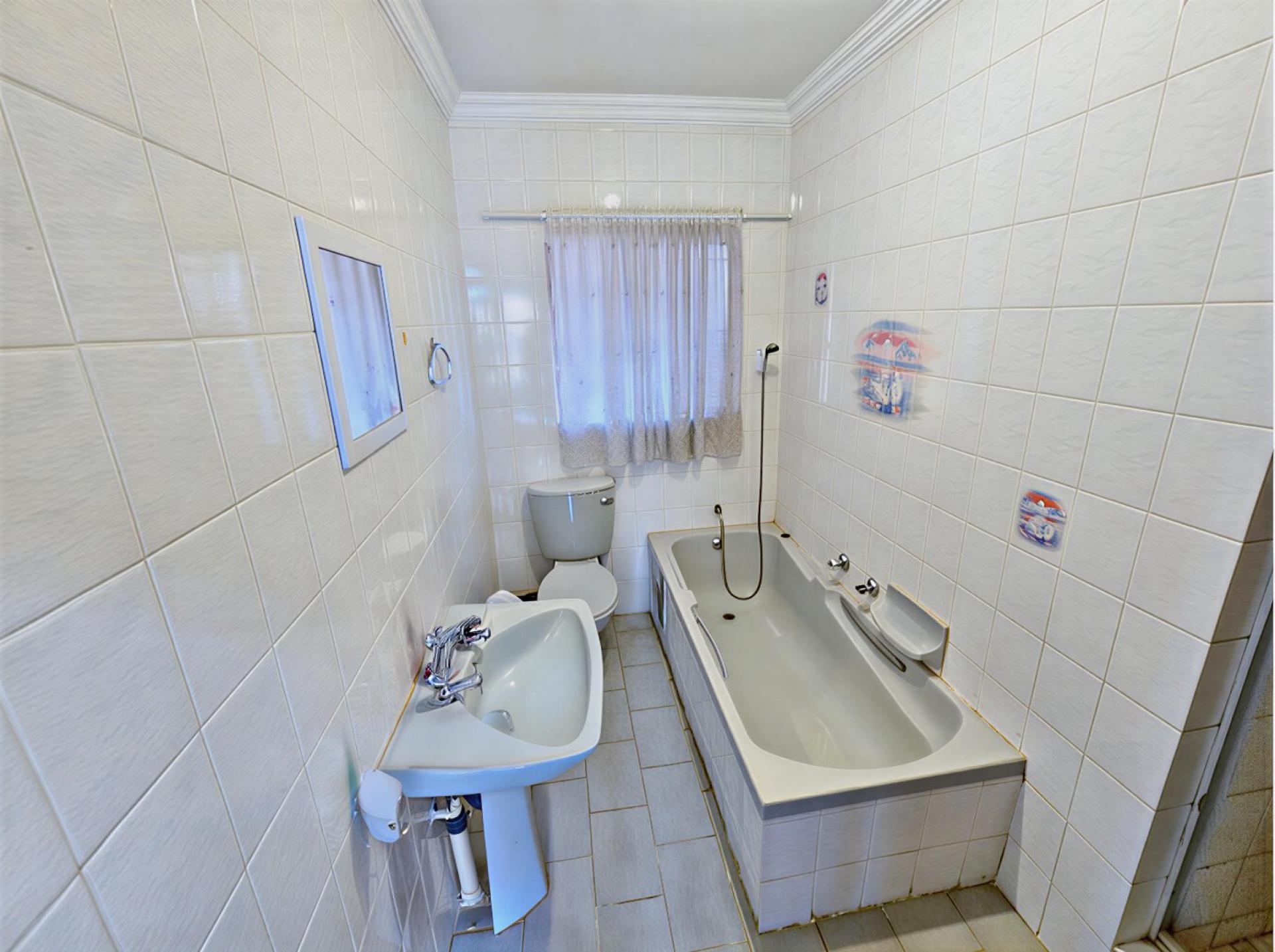  of property in Montana Park