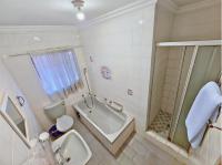  of property in Montana Park