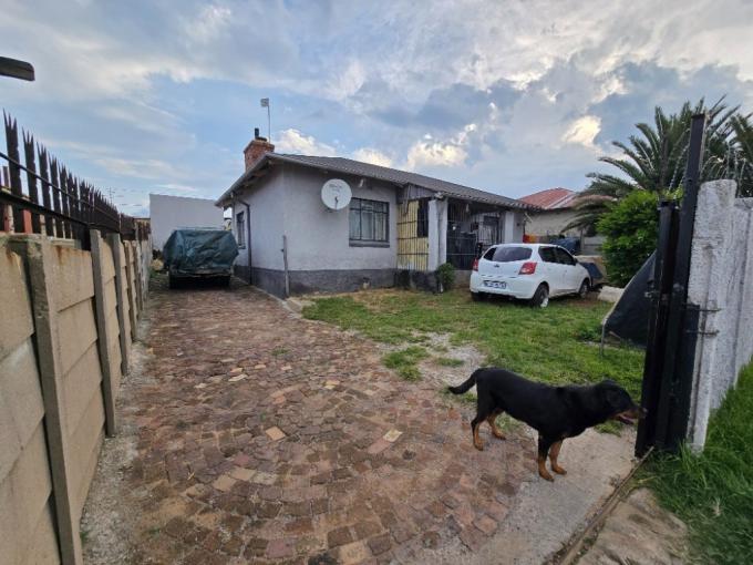 2 Bedroom House for Sale For Sale in South Hills - MR709708