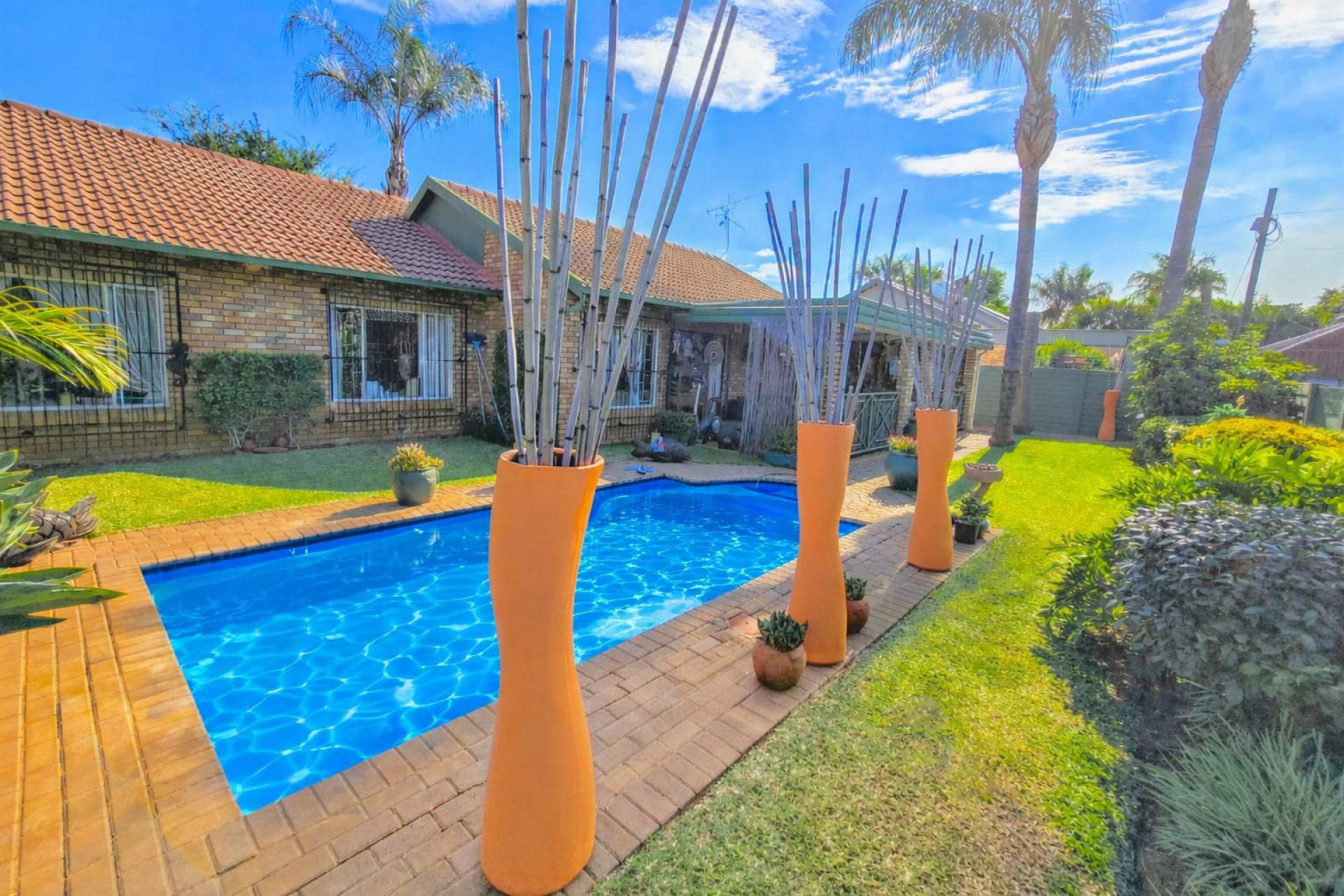  of property in Montana Park