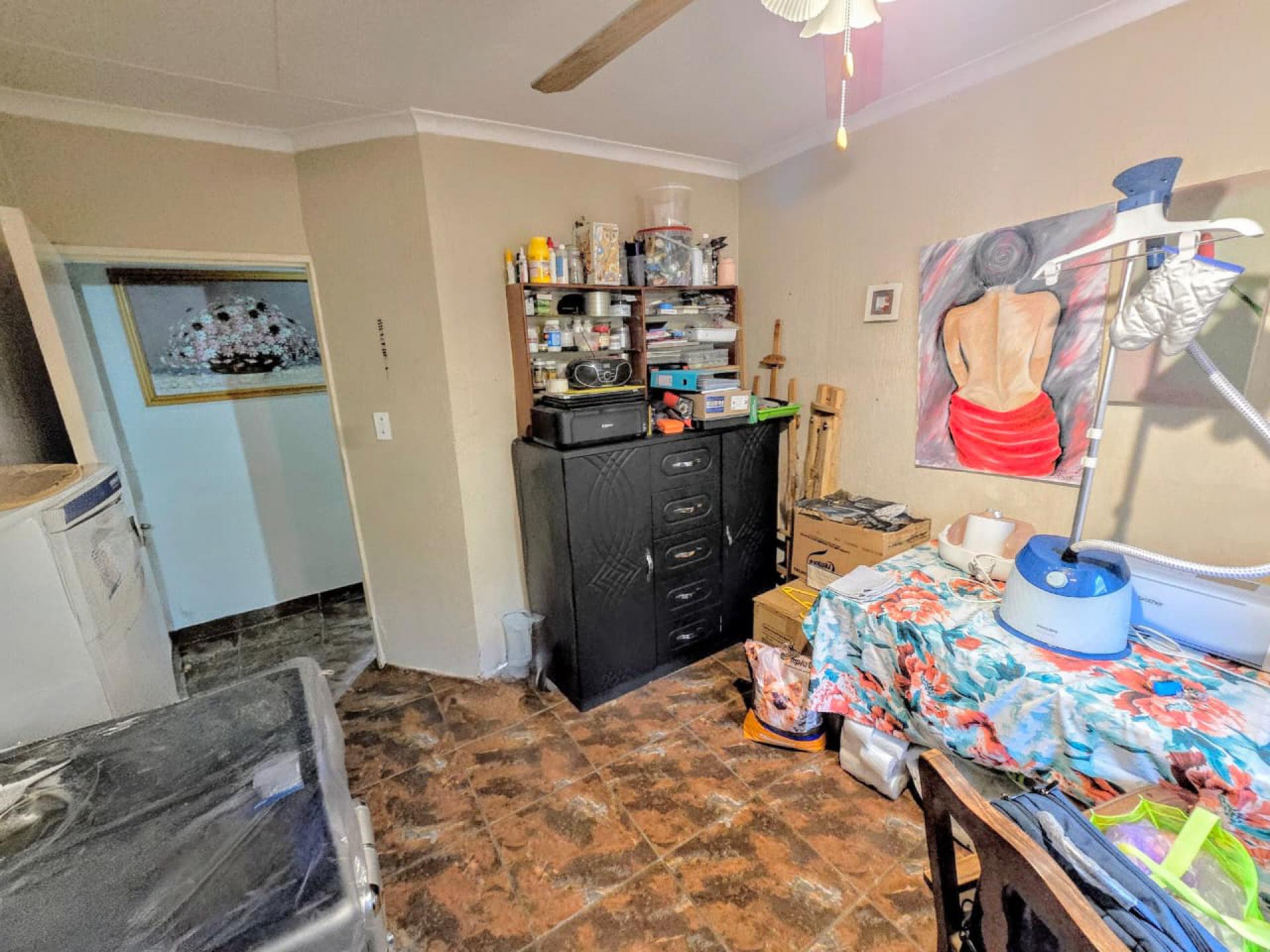  of property in Montana Park