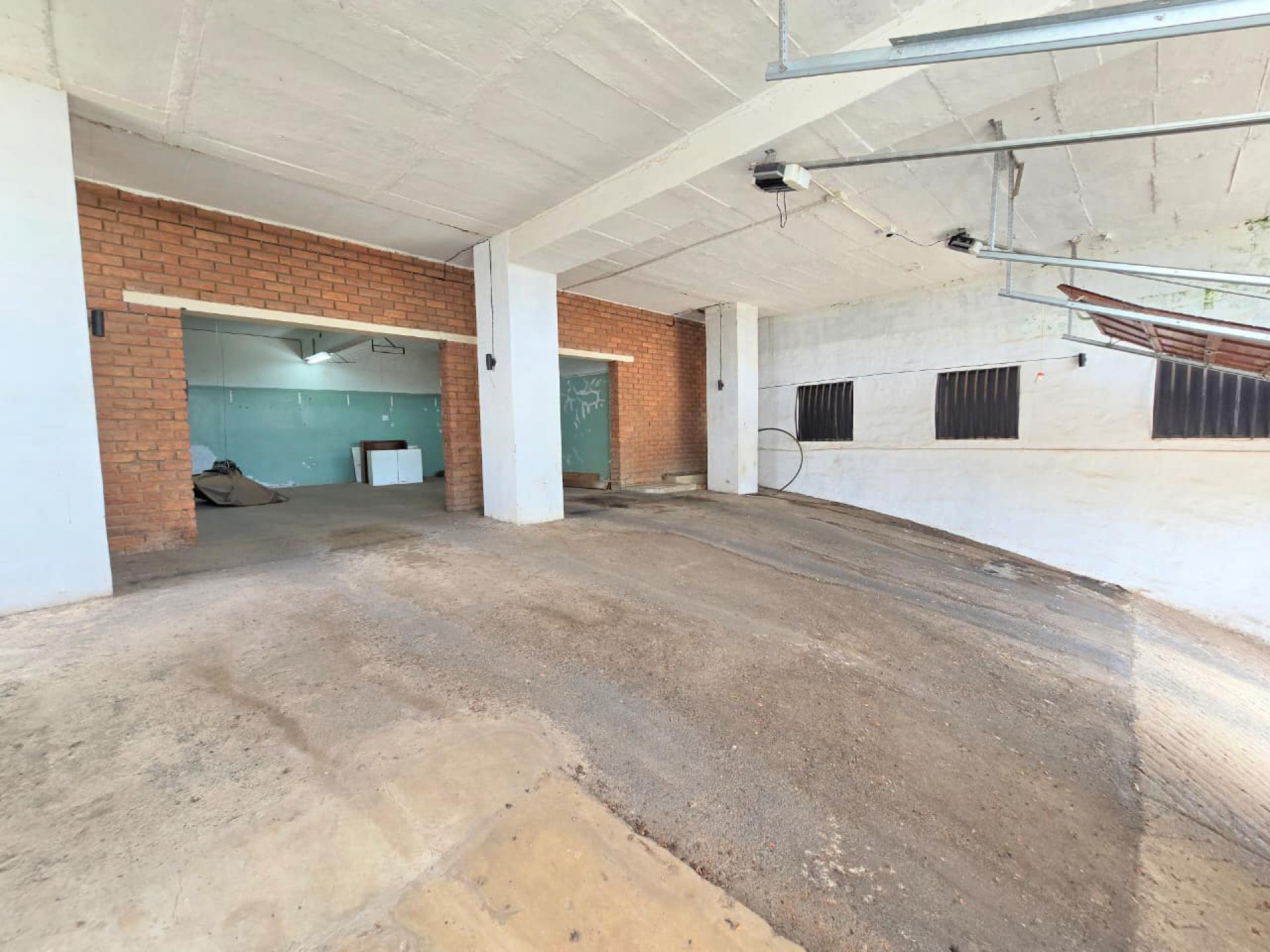  of property in Sinoville