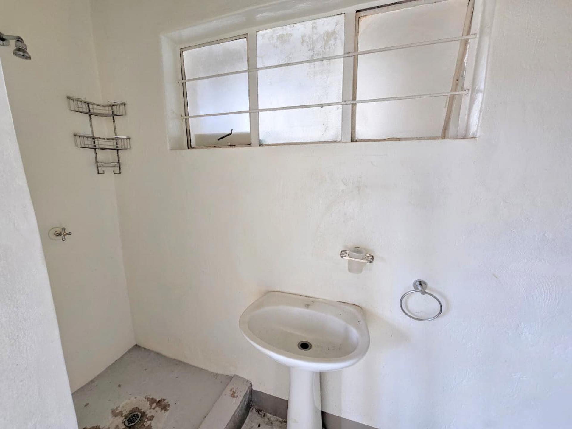  of property in Sinoville