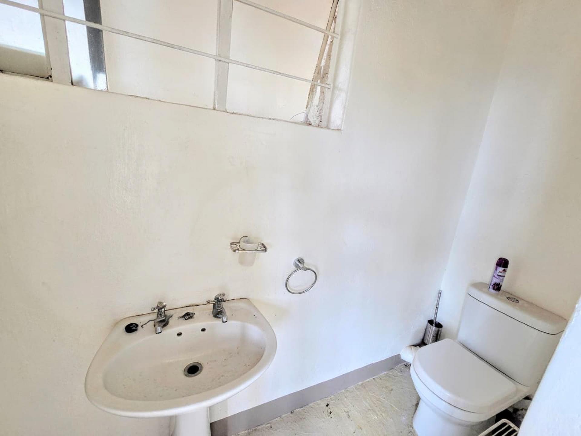  of property in Sinoville