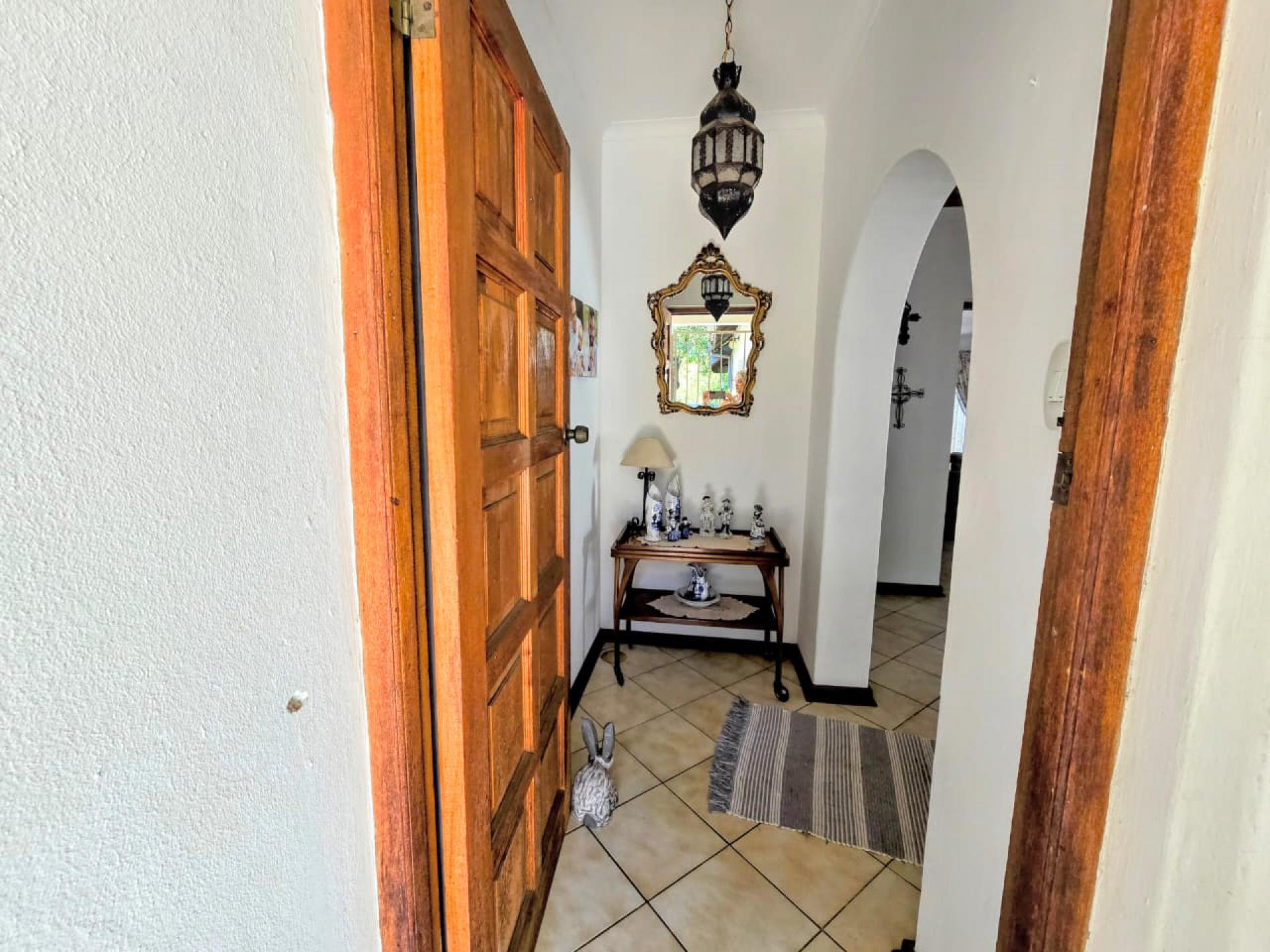  of property in Magalieskruin