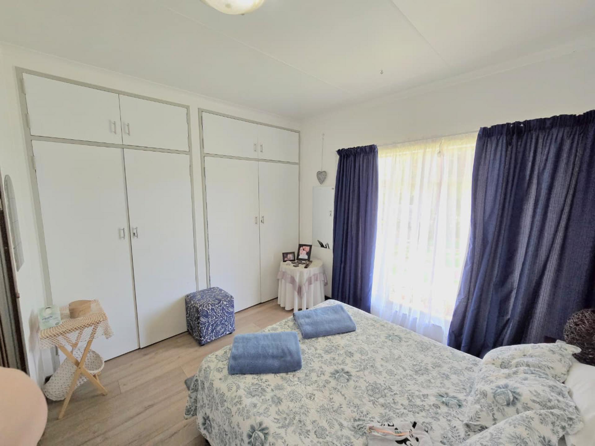  of property in Magalieskruin