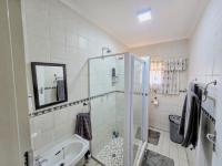  of property in Magalieskruin