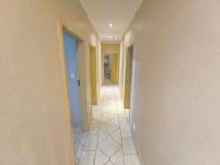  of property in Magalieskruin