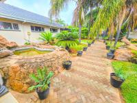  of property in Magalieskruin