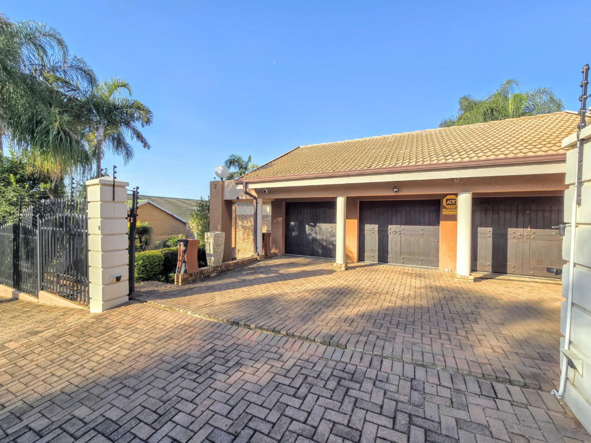  of property in Montana Park