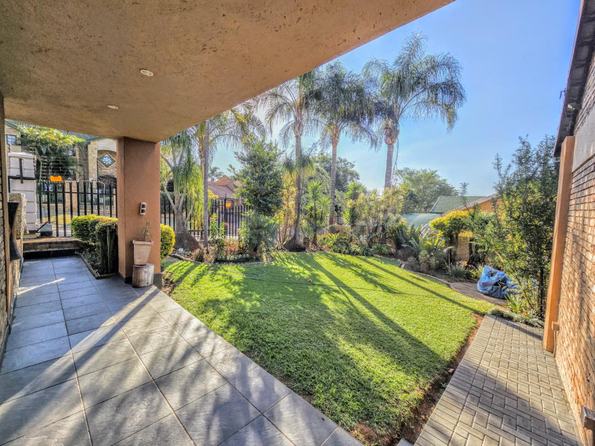  of property in Montana Park