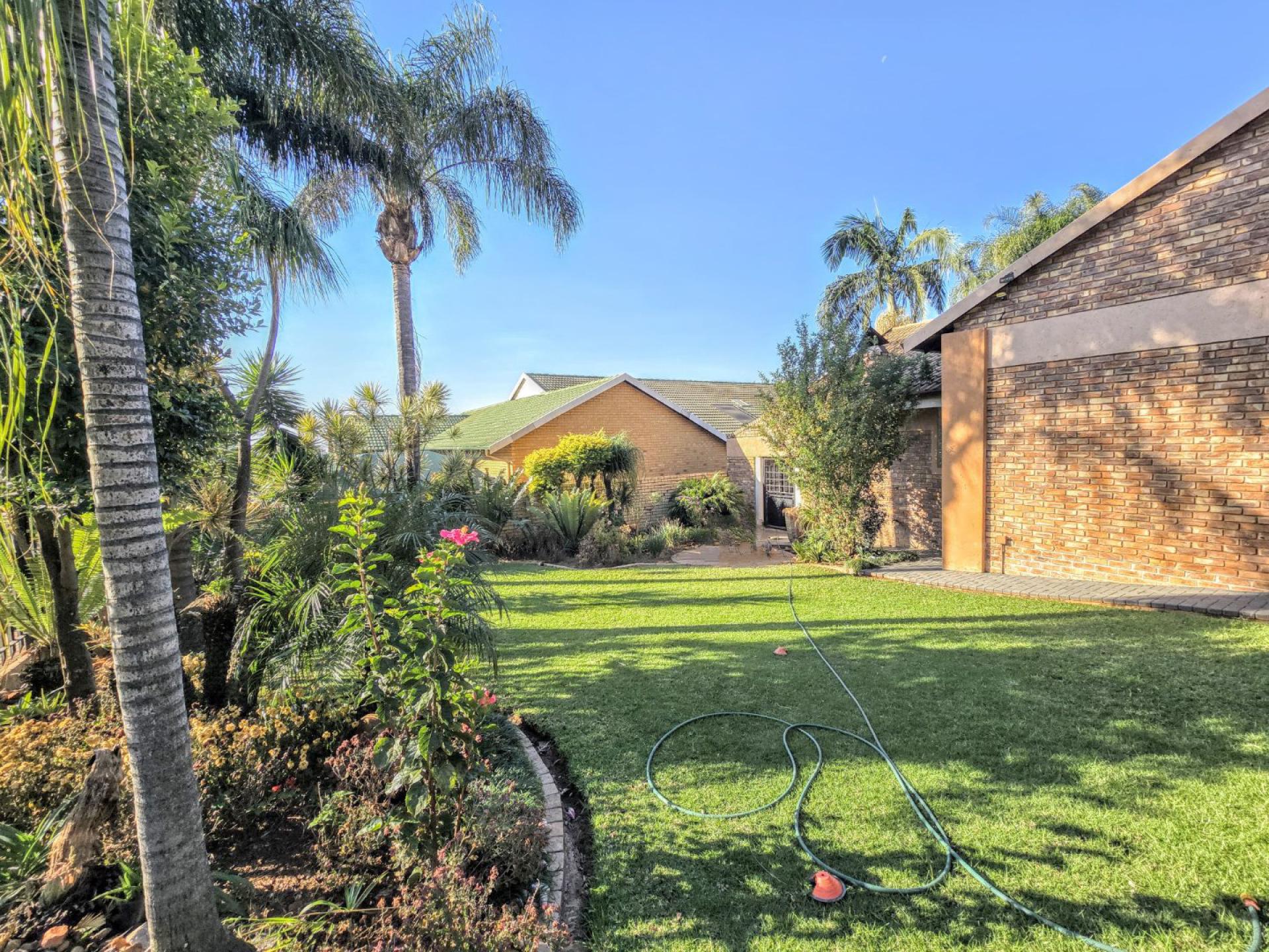  of property in Montana Park