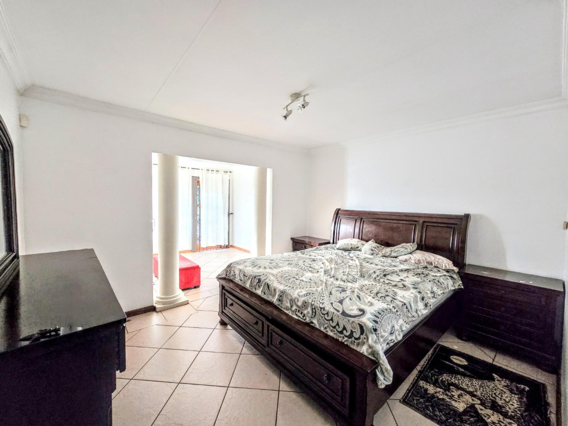  of property in Montana Park