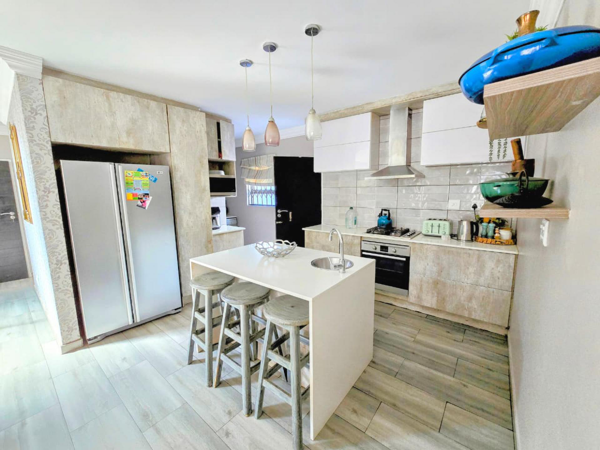  of property in Annlin