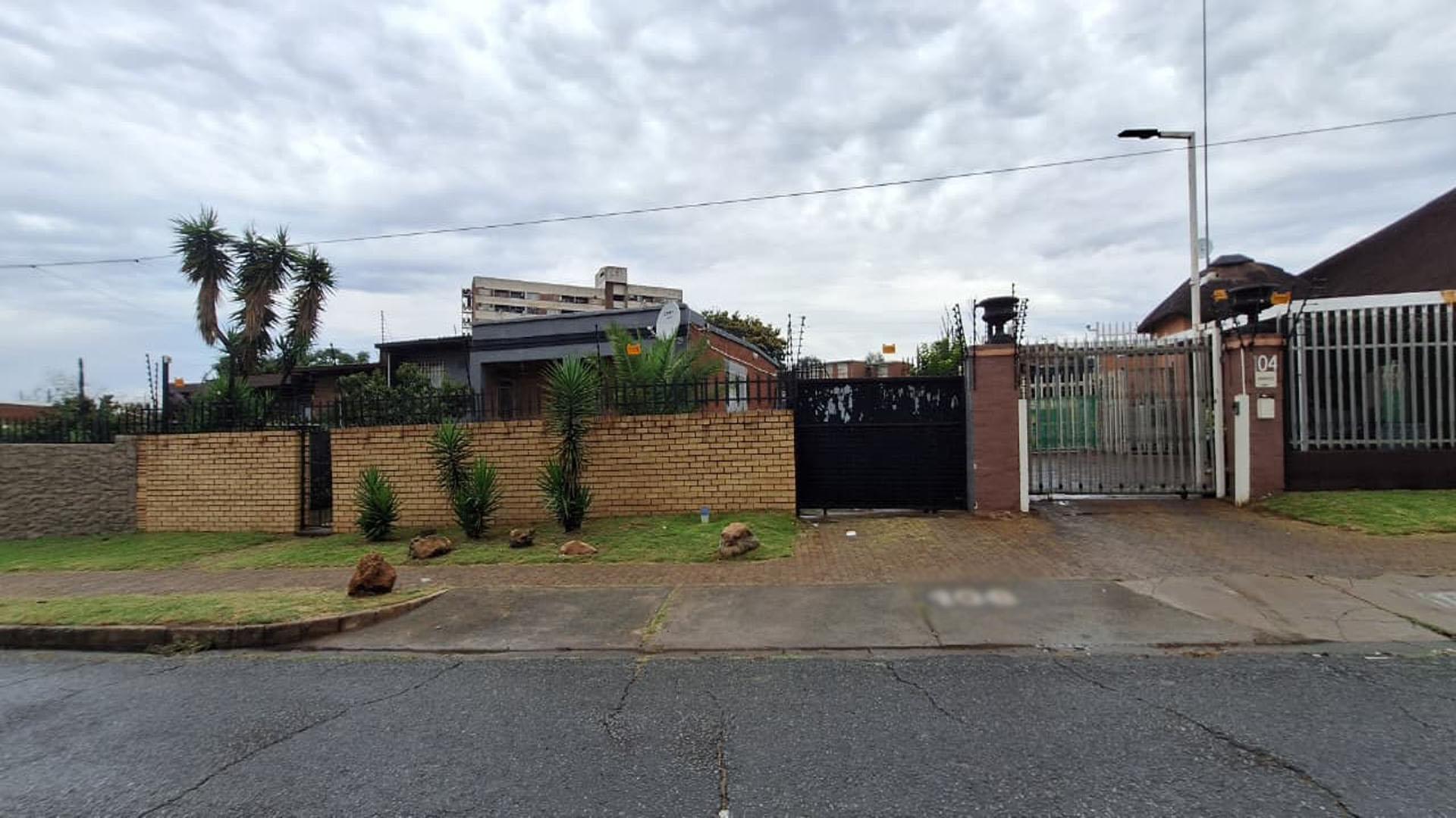 Front View of property in Claremont - JHB
