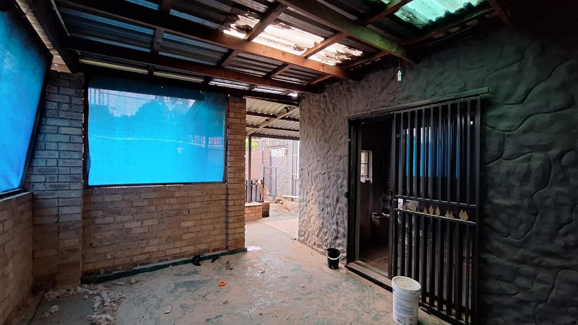 Spaces - 56 square meters of property in Claremont - JHB