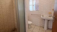 Bathroom 1 of property in Standerton
