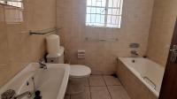 Bathroom 2 of property in Standerton