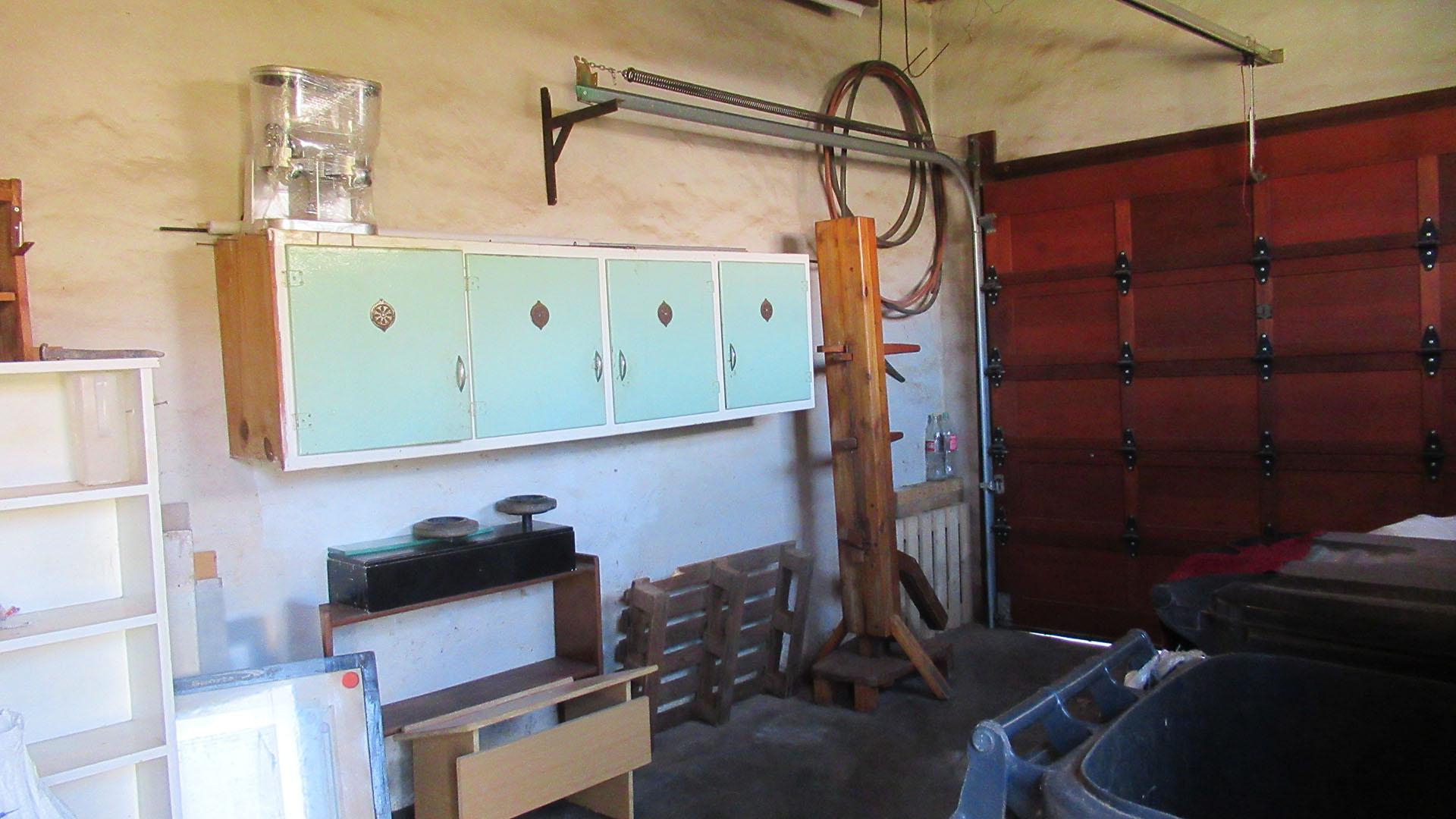 Garage - 21 square meters of property in Discovery