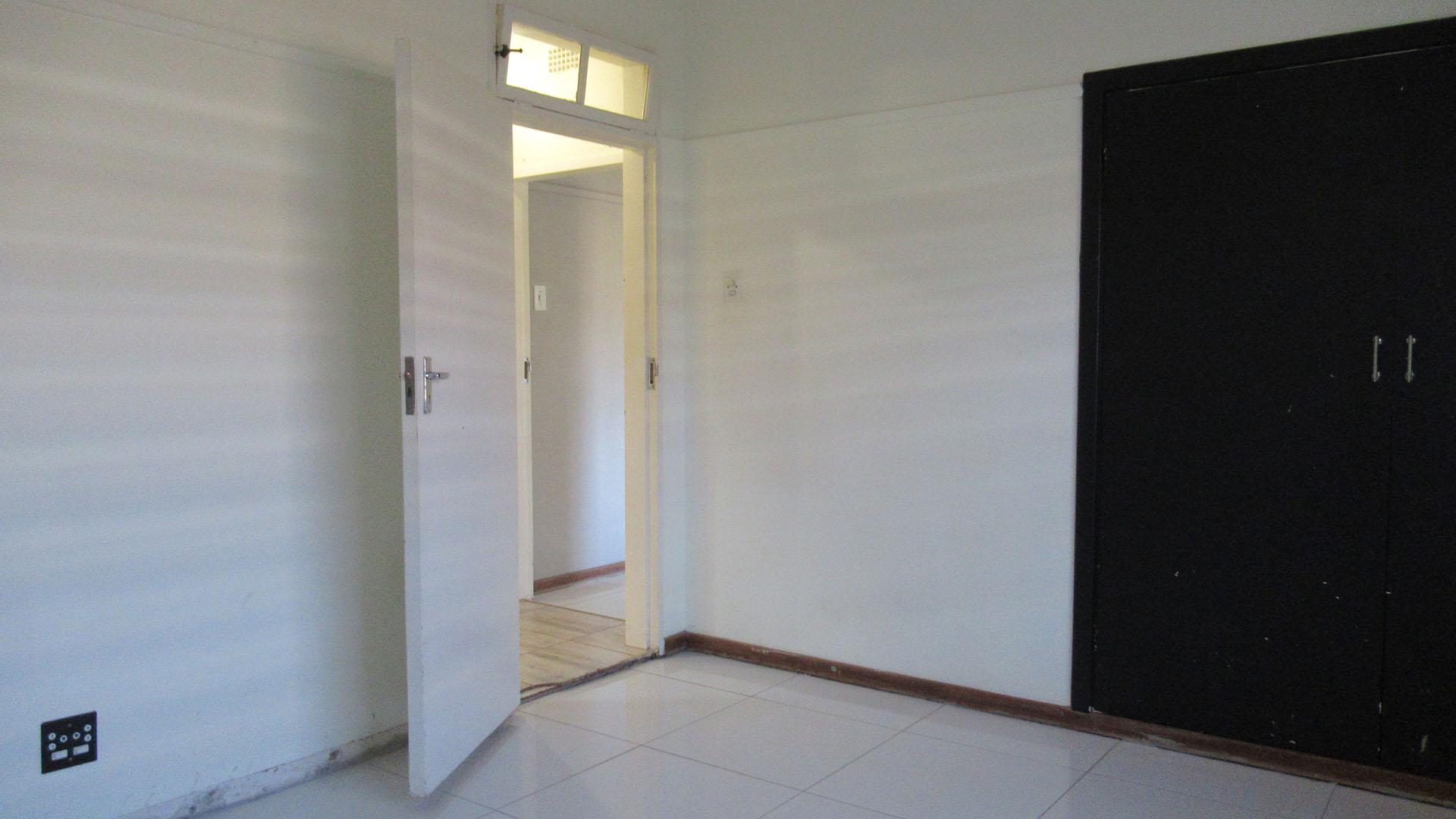 Bed Room 3 - 15 square meters of property in Discovery