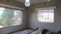 Bed Room 1 - 36 square meters of property in Discovery