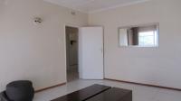Lounges - 23 square meters of property in Discovery