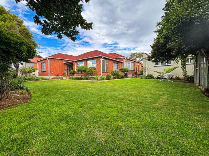 3 Bedroom House for Sale For Sale in Forest Hill - JHB - MR709839