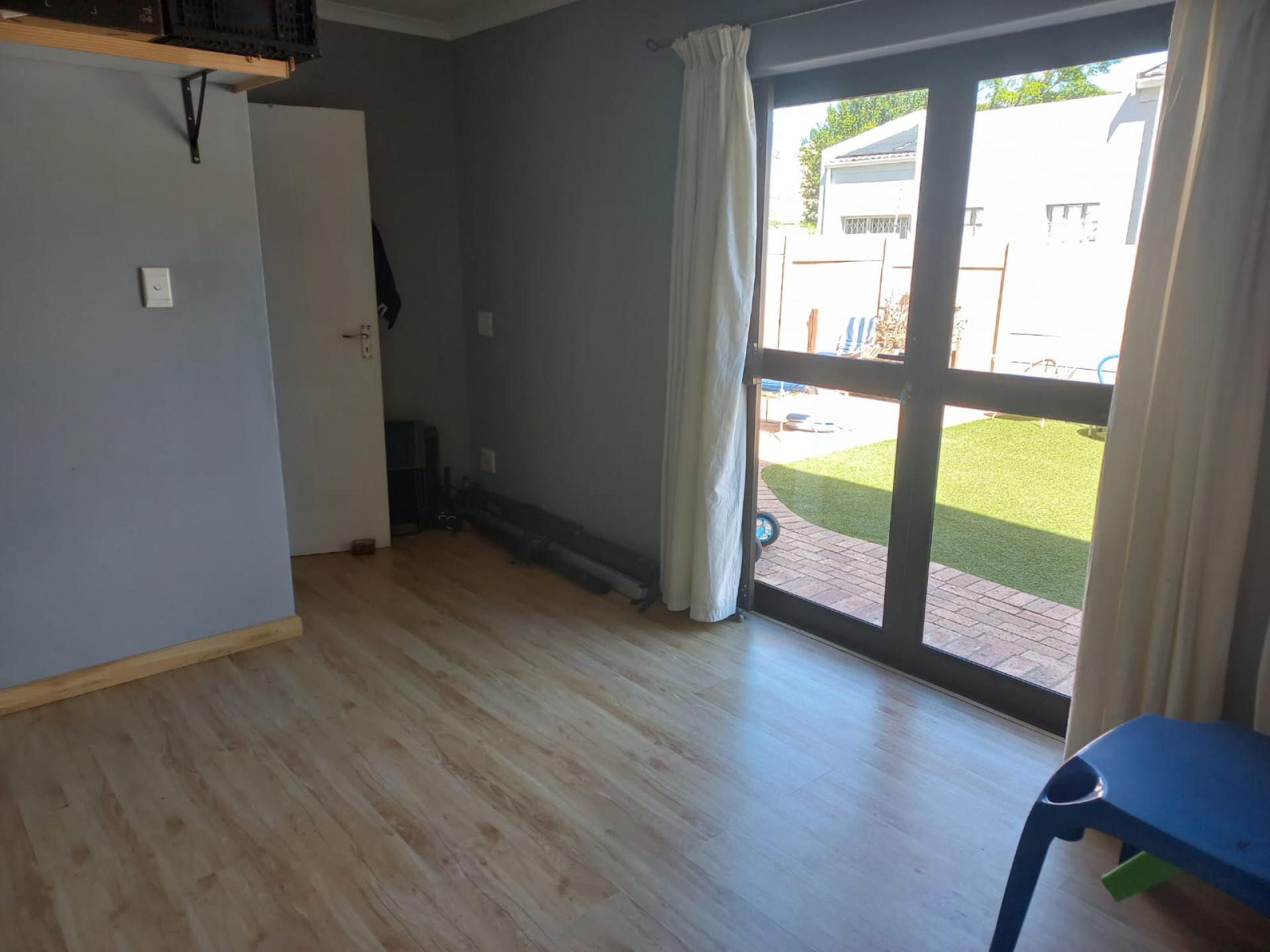  of property in Milnerton Ridge