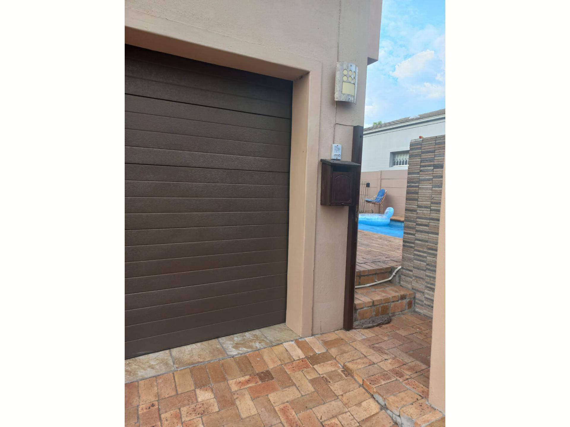  of property in Milnerton Ridge
