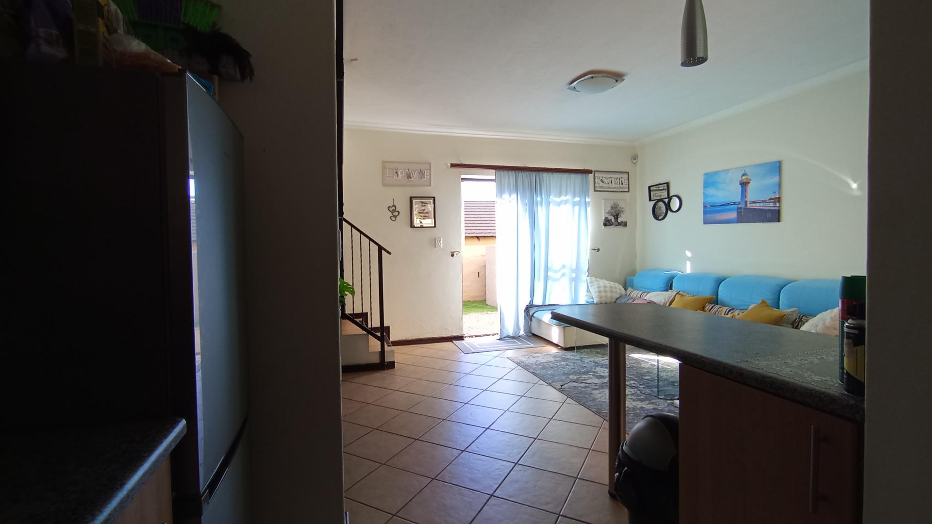 Kitchen - 8 square meters of property in Midrand