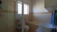 Bathroom 1 - 5 square meters of property in Midrand