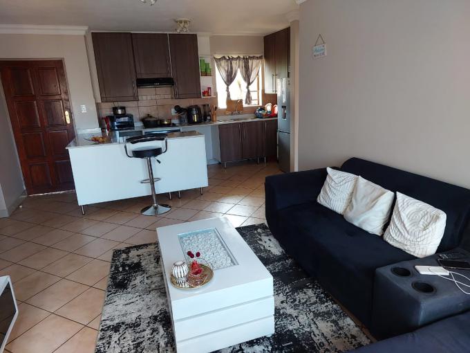 3 Bedroom Apartment for Sale For Sale in Noordwyk - MR709871