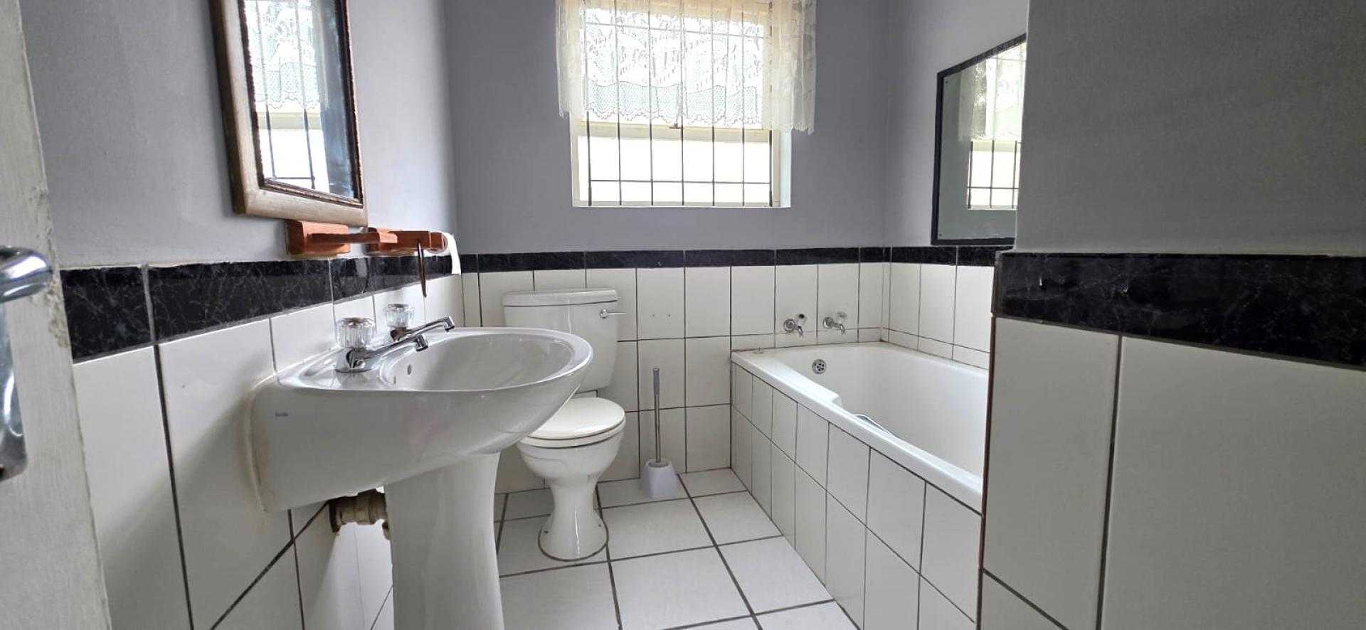  of property in Gordons Bay