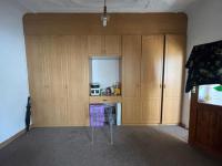  of property in Maraisburg