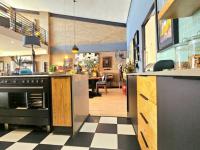  of property in Midstream Estate