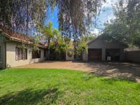  of property in Brackenhurst