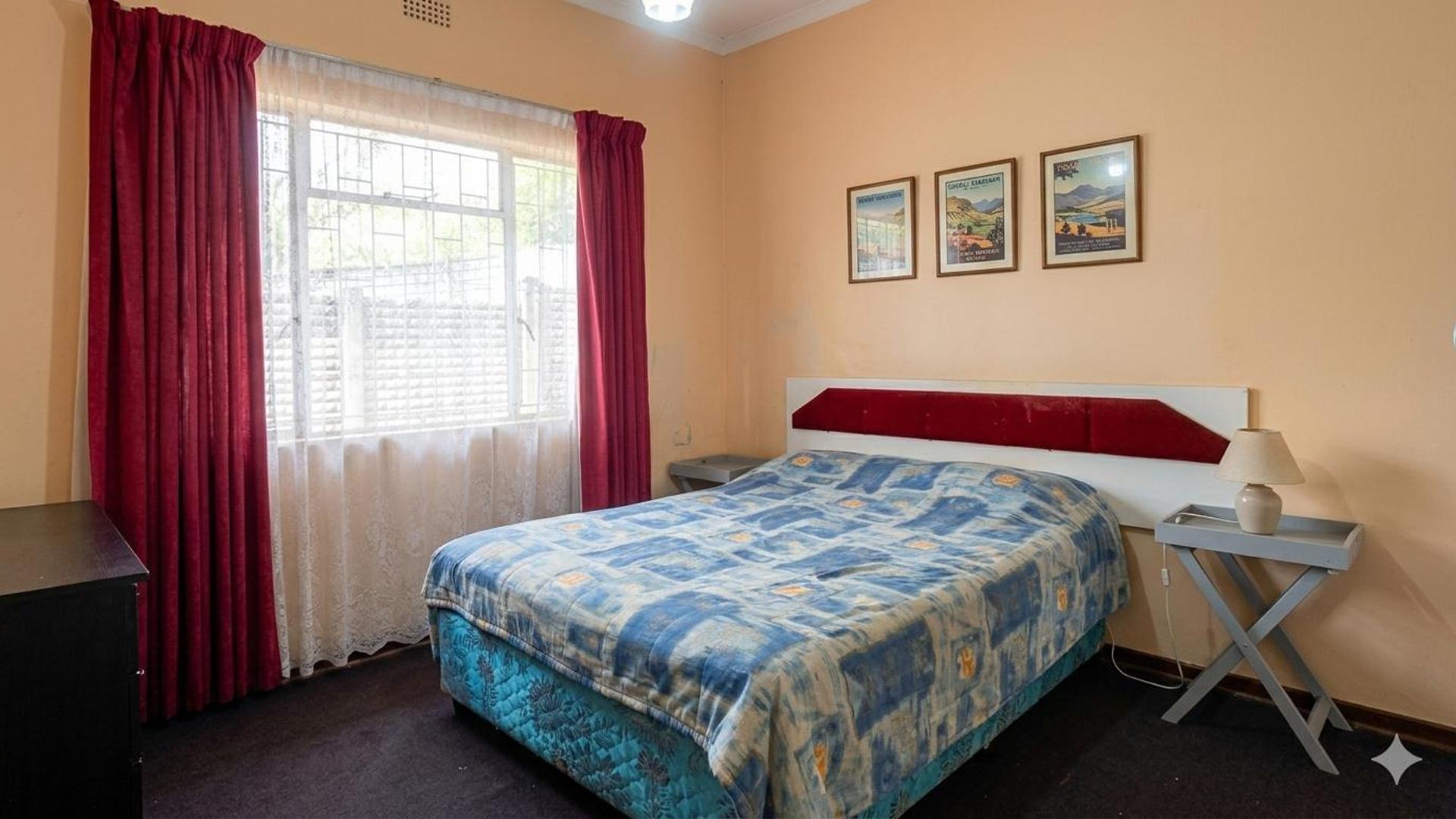 Bed Room 2 - 85 square meters of property in Raisethorpe