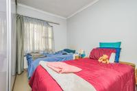  of property in Montclair (Dbn)