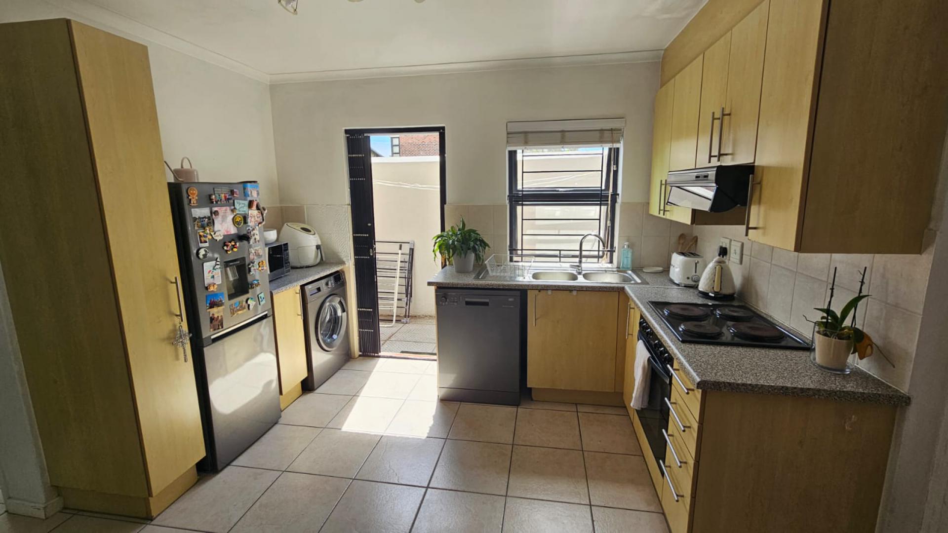  of property in Milnerton Ridge