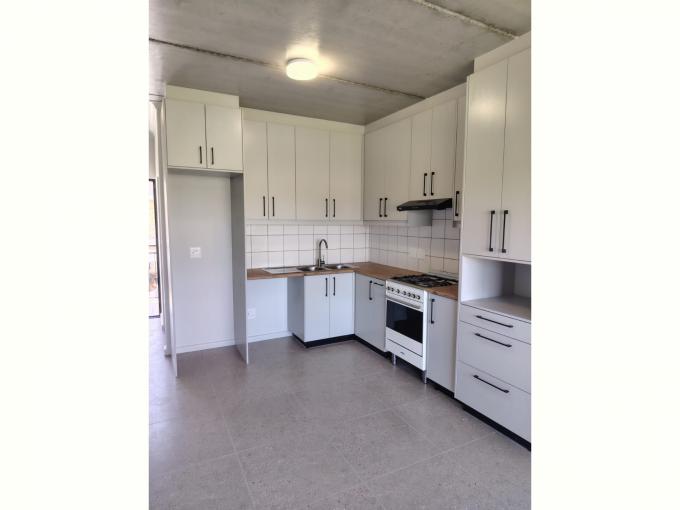 2 Bedroom Apartment for Sale For Sale in Kuils River - MR709959